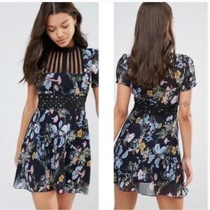 ANTHROPOLOGIE Foxiedox Juniper Floral Lace High Neck Mini Dress Size Small